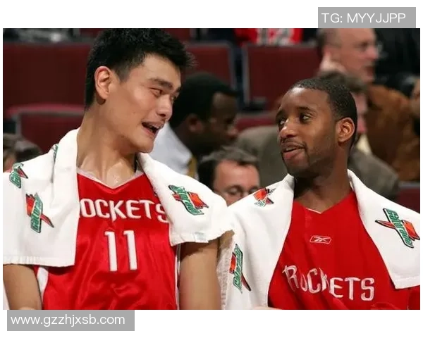 姚明与麦迪经典对决比赛录像回顾重温巅峰时刻的篮球魅力